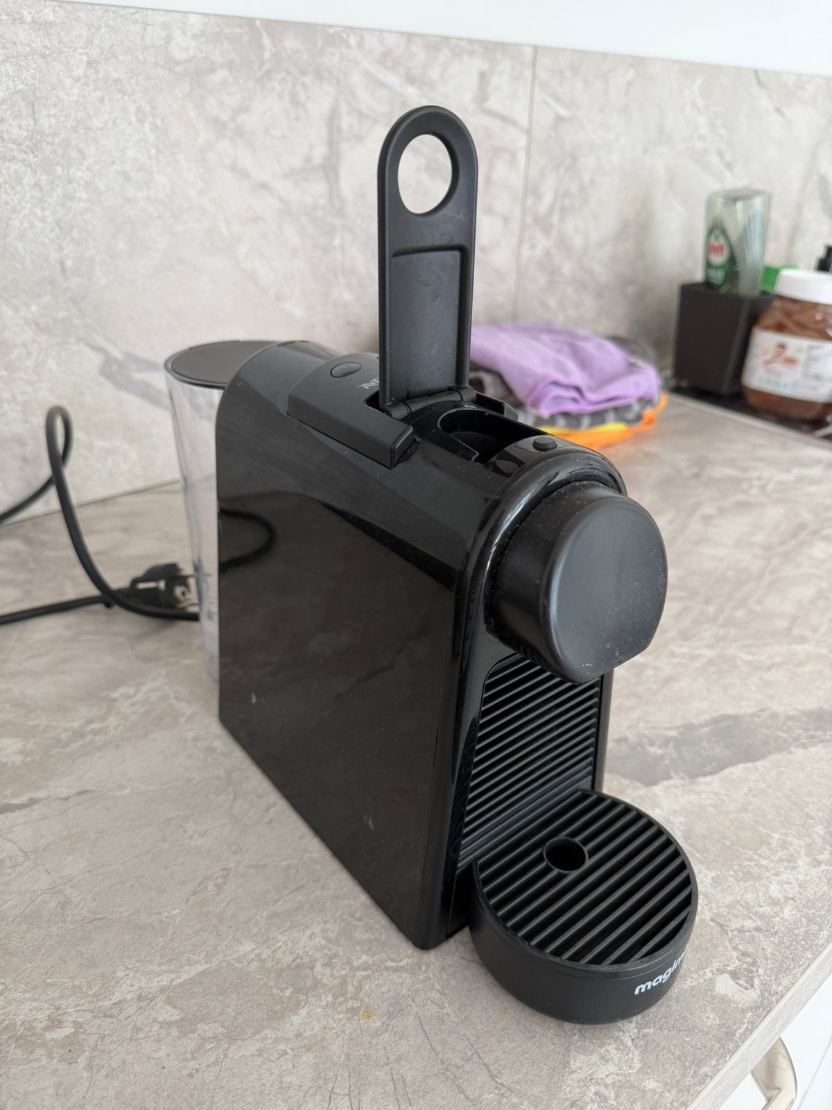 Magimix nespresso, Elektronische apparatuur, Koffiezetapparaten, Ophalen, Gebruikt, Espresso apparaat, Koffiepads en cups