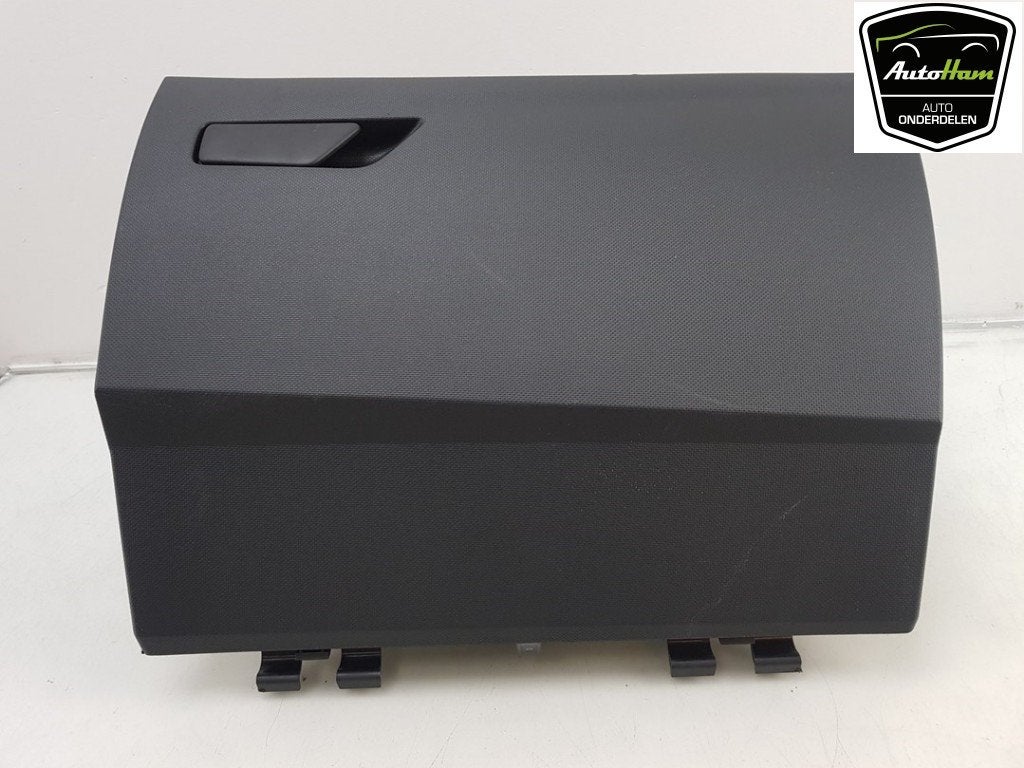 COMPARTIMENT A GANTS Cupra Born (01-2021/-) (|10F857121F|), Utilisé, Seat