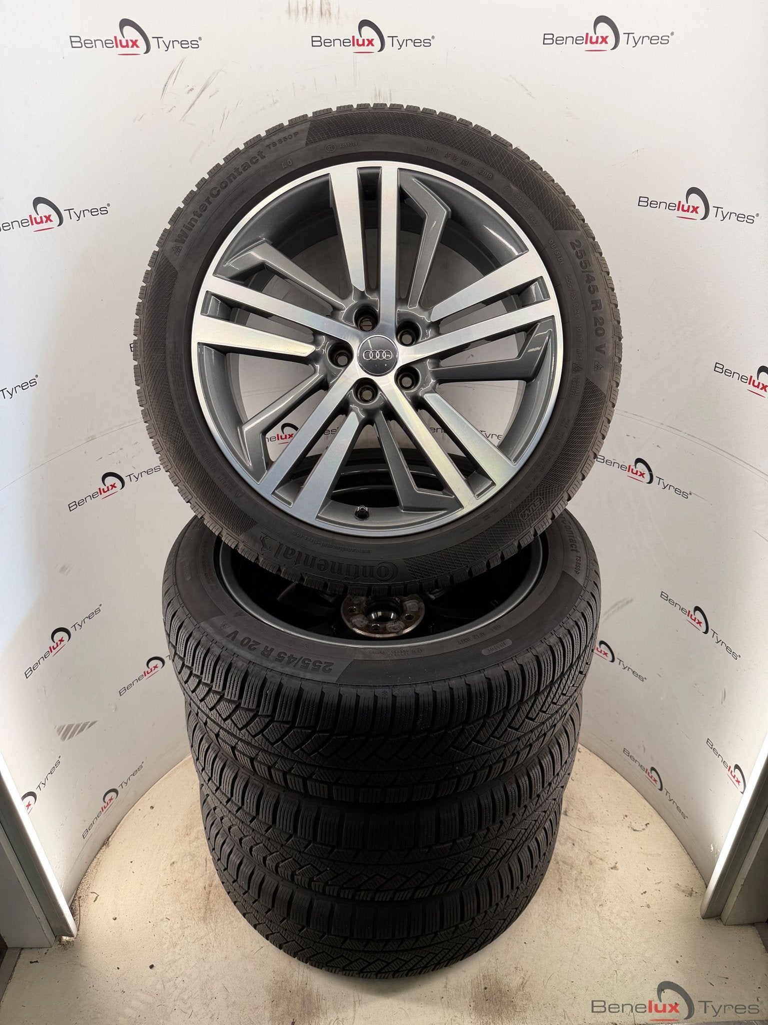 19'' origineel Audi A4 A6 A8 all-road Q2 Q3 Q4 RS3 RS4 TT RS, Autos : Pièces & Accessoires, Pneus & Jantes, Pneus et Jantes, Pneus hiver