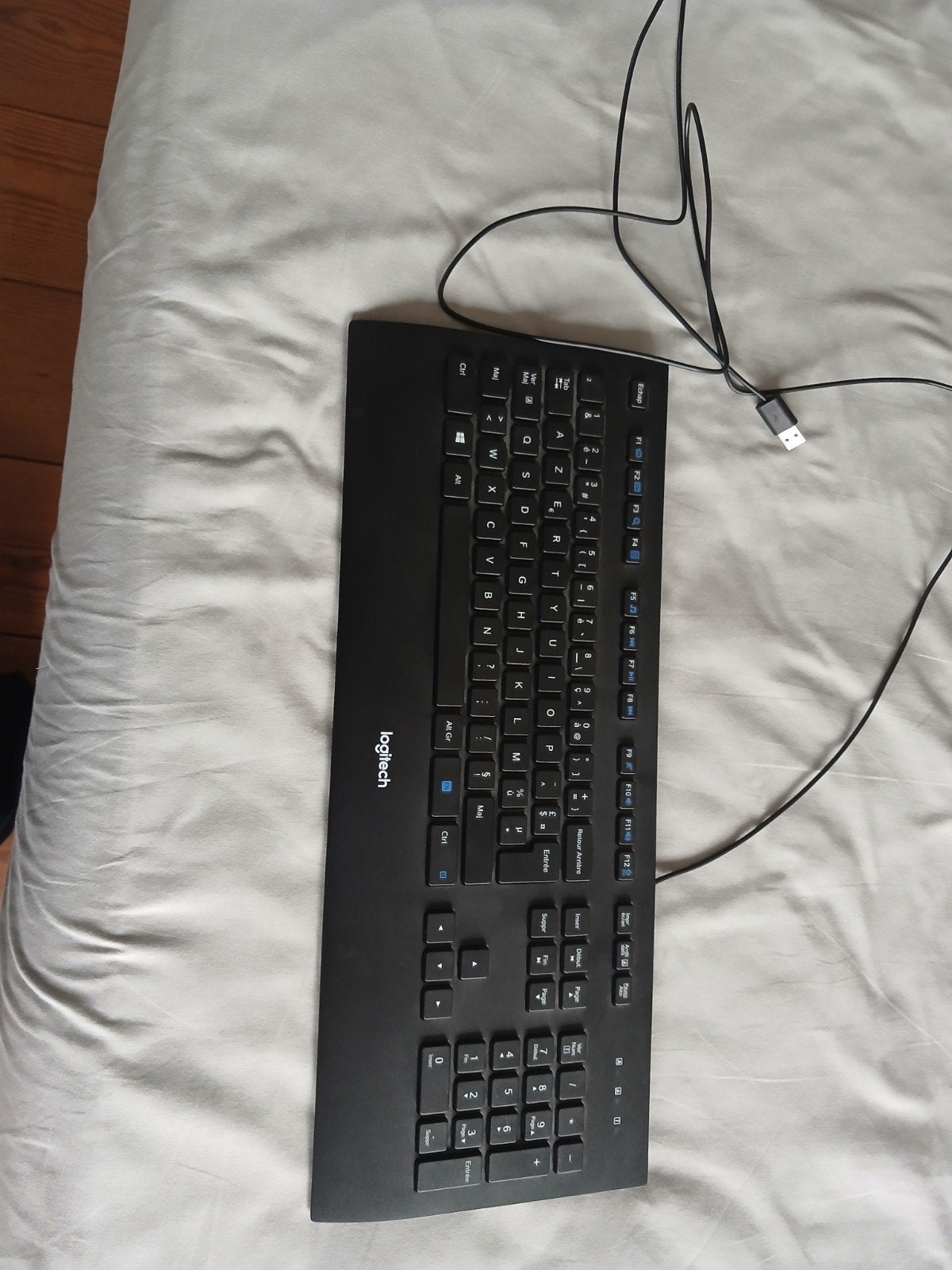 clavier Azerty LOGITECH comme neuf (modèle K280e), Logitech G, Azerty, Comme neuf, Enlèvement