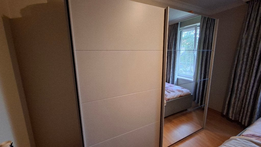 Mooie kleerkast met spiegel, Huis en Inrichting, Ophalen