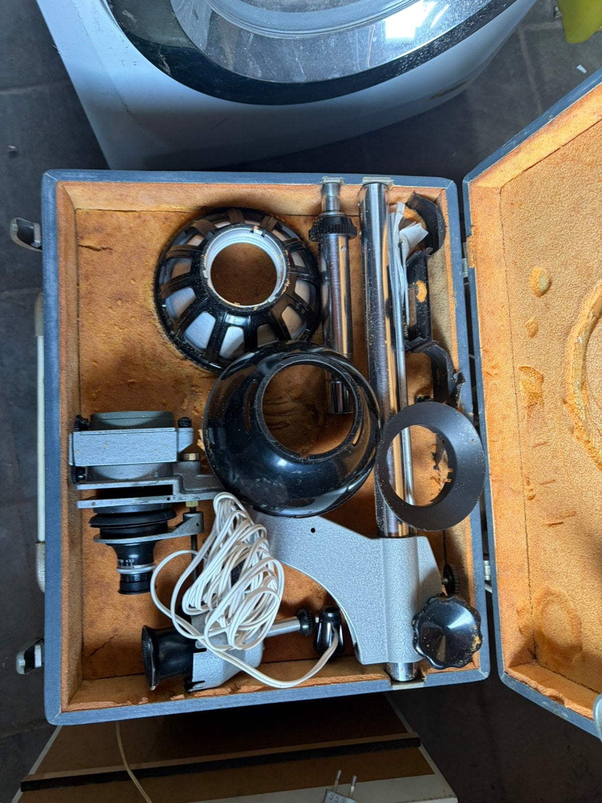 vintage draagbare fotovergroter, TV, Hi-fi & Vidéo, Télévisions vintages, Enlèvement