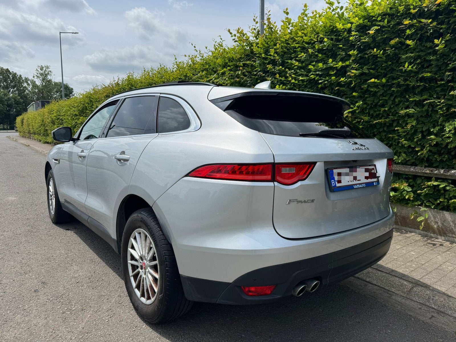 JAGUAR F-PACE 2.0 DIESEL / AUTOMATIC/ EURO 6/ CONTROLE OK, Autos, Cuir, Achat, Euro 6, Entreprise