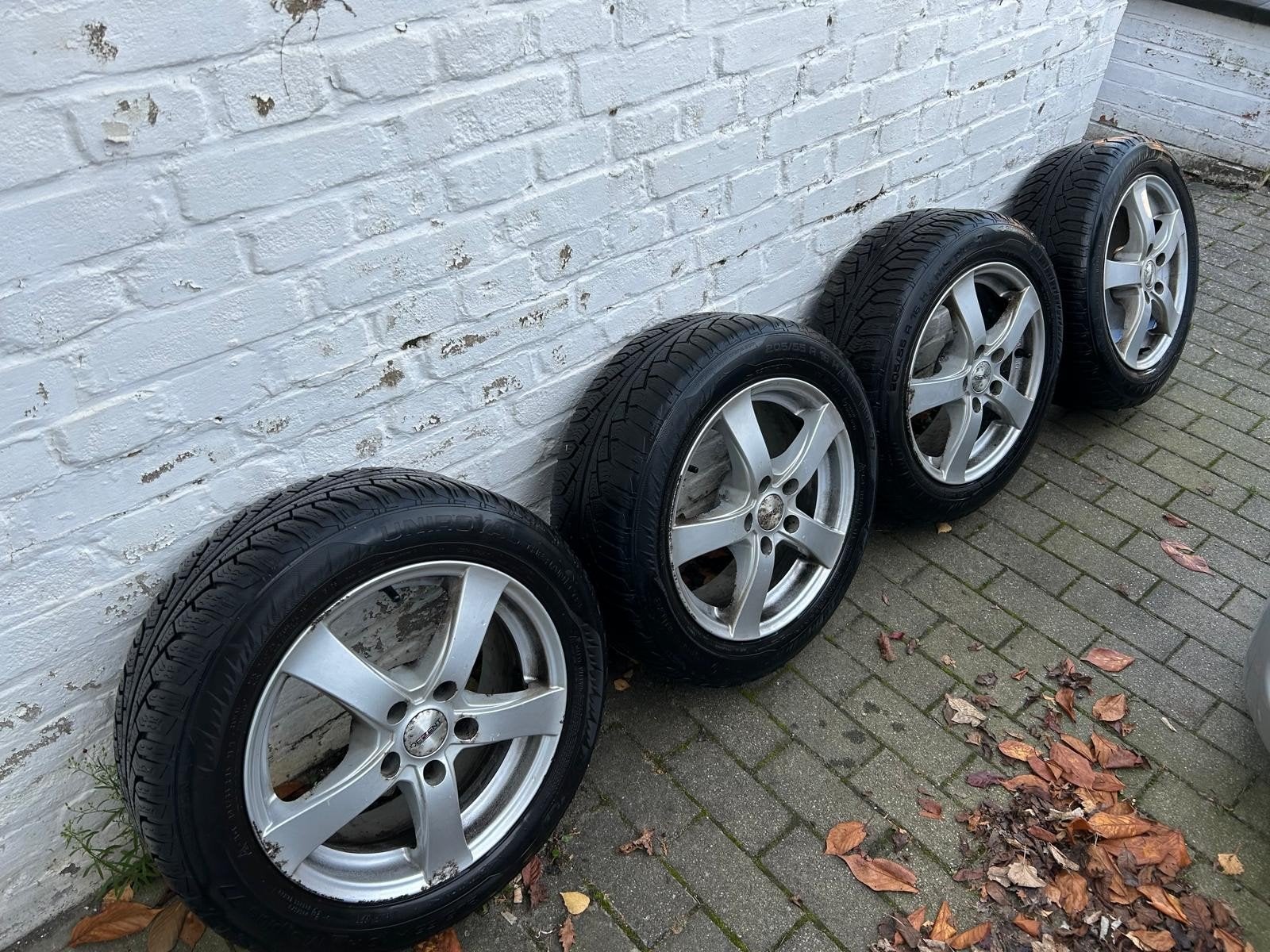 Kit hiver (Pneus hiver Mini BMW), Enlèvement, Pneus hiver, Pneu(s)