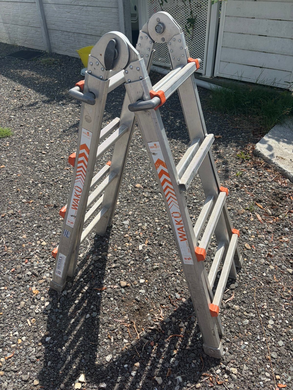 WAKÜ 4x4 multifunctionele ladder, Bricolage & Construction, Échelles & Escaliers, 2 à 4 mètres, Pliable ou rétractable/escamotable