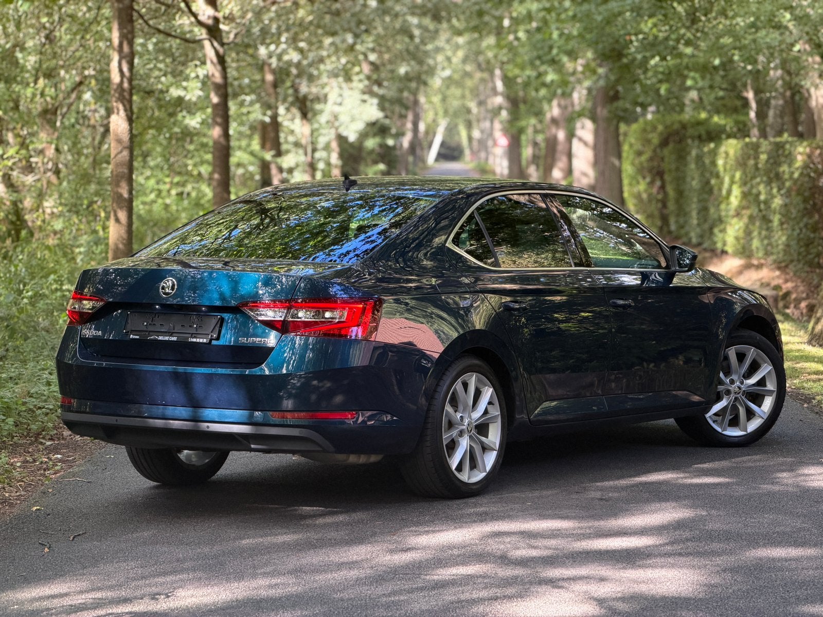 Škoda Superb 1.5TSI DSG|97.000 km|CarPlay|Camera|Navi|Memory, Auto's, Automaat, Blauw, Bedrijf, Berline