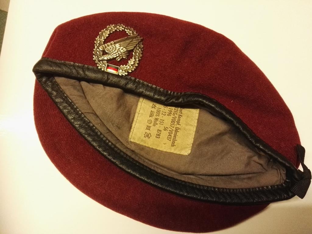 Duitse originele para baret, Verzamelen, Ophalen of Verzenden, Helm of Baret