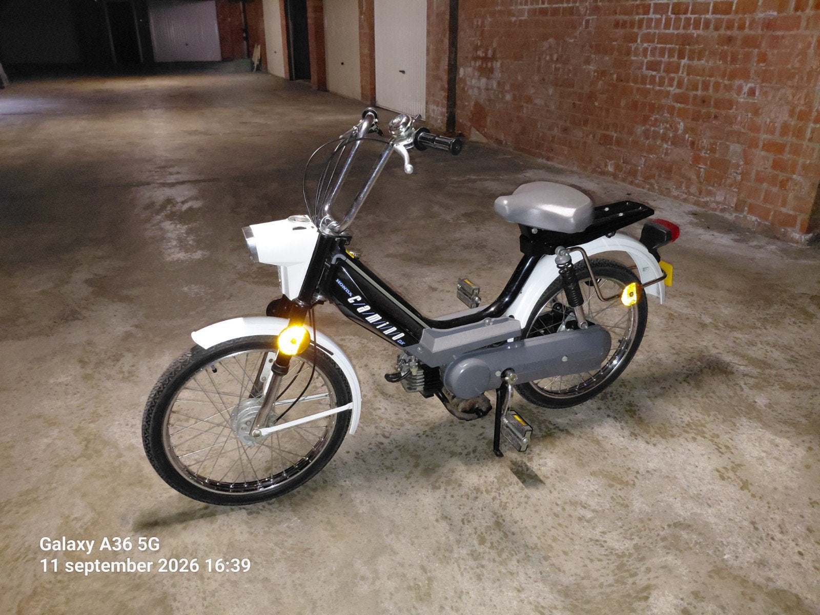 Honda Camion dx 1976, Vélos & Vélomoteurs, Enlèvement, Classe A (25 km/h)