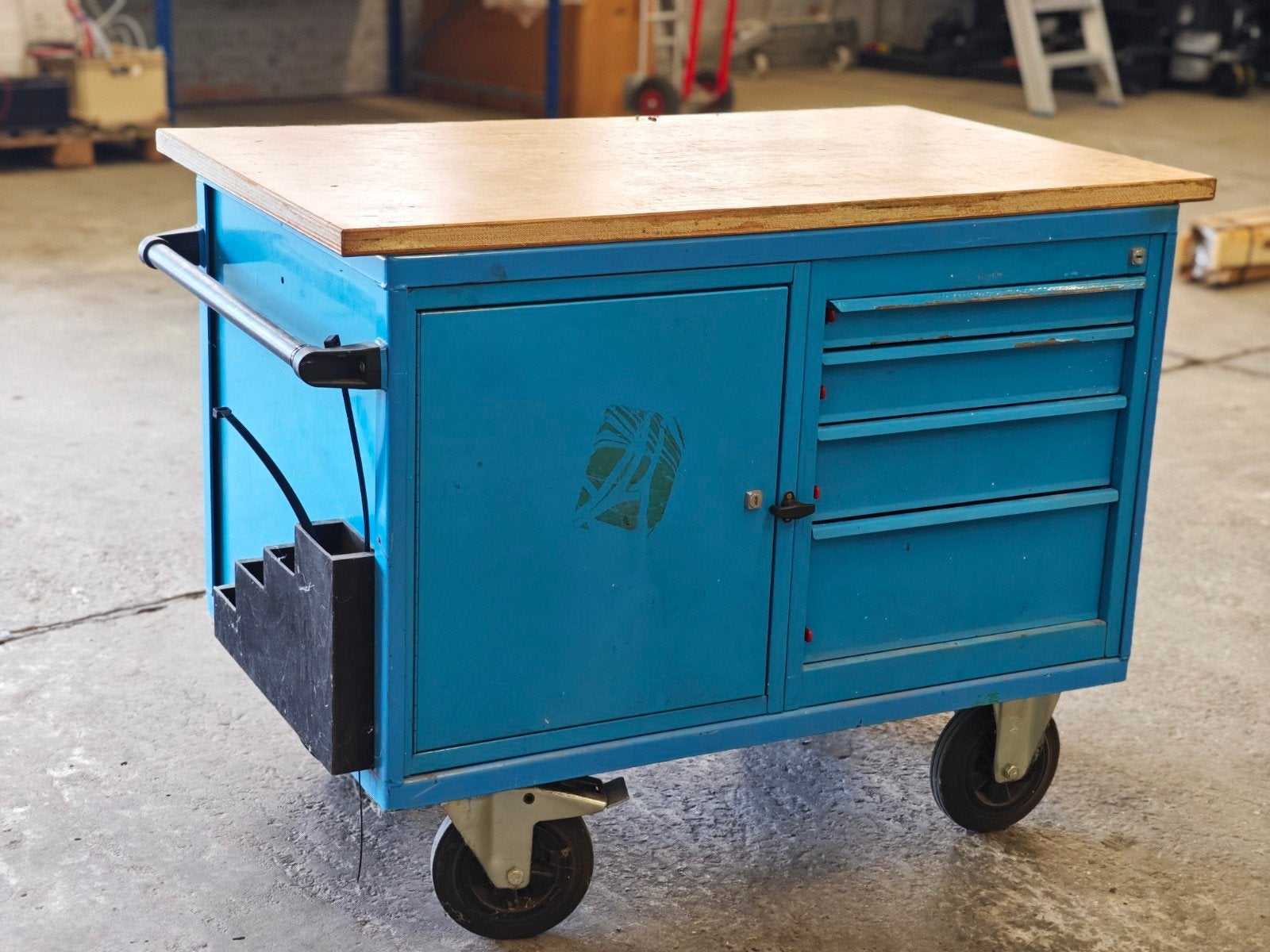Verrijdbare werkbank / werktafel, Ophalen, Gebruikt, 70 tot 120 cm