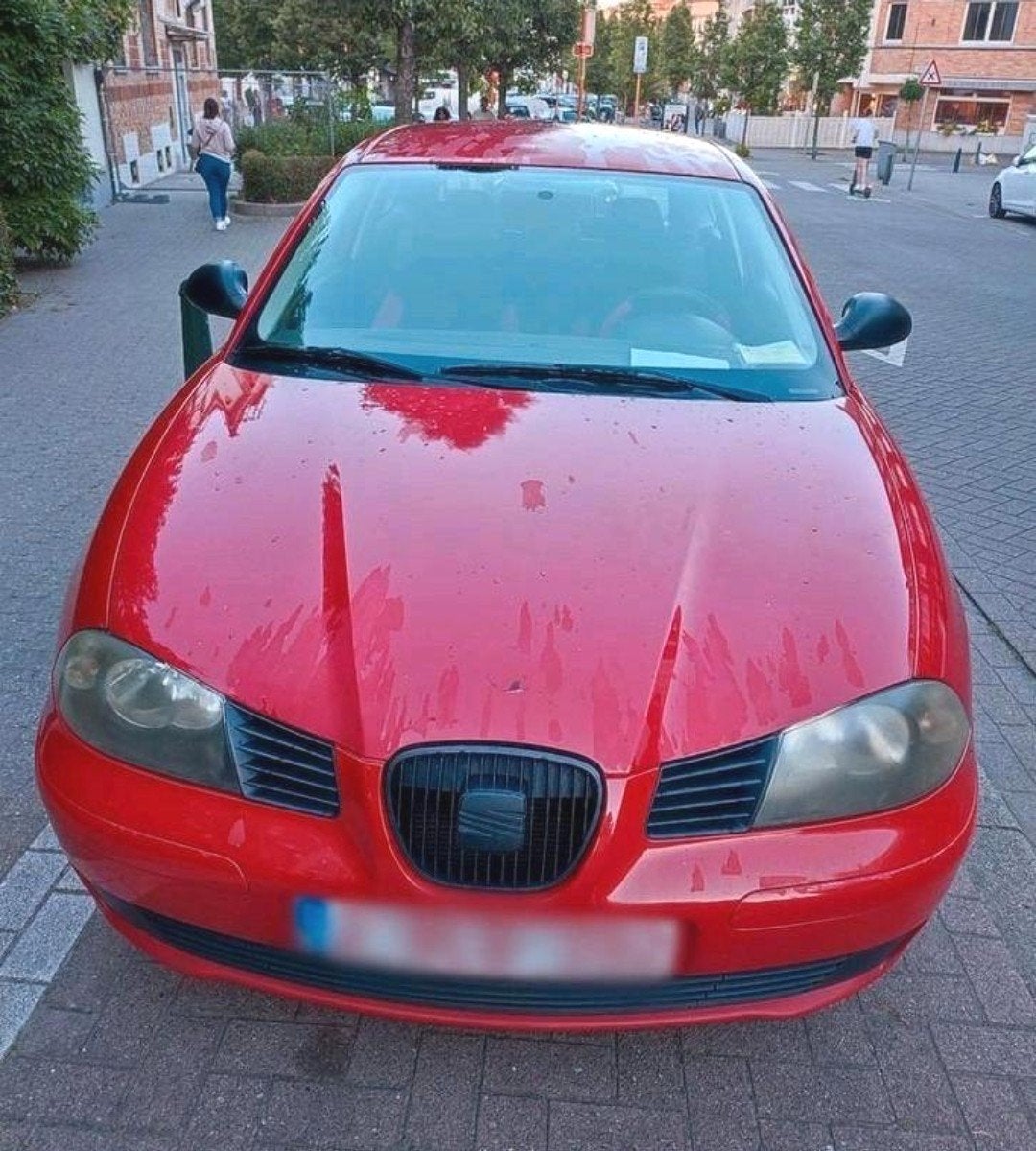 Seat Ibiza 1.4 essence, LEZ 2030, manuelle, +2500€ frais, Autos, Seat, Rouge, Achat, Boîte manuelle, Ibiza