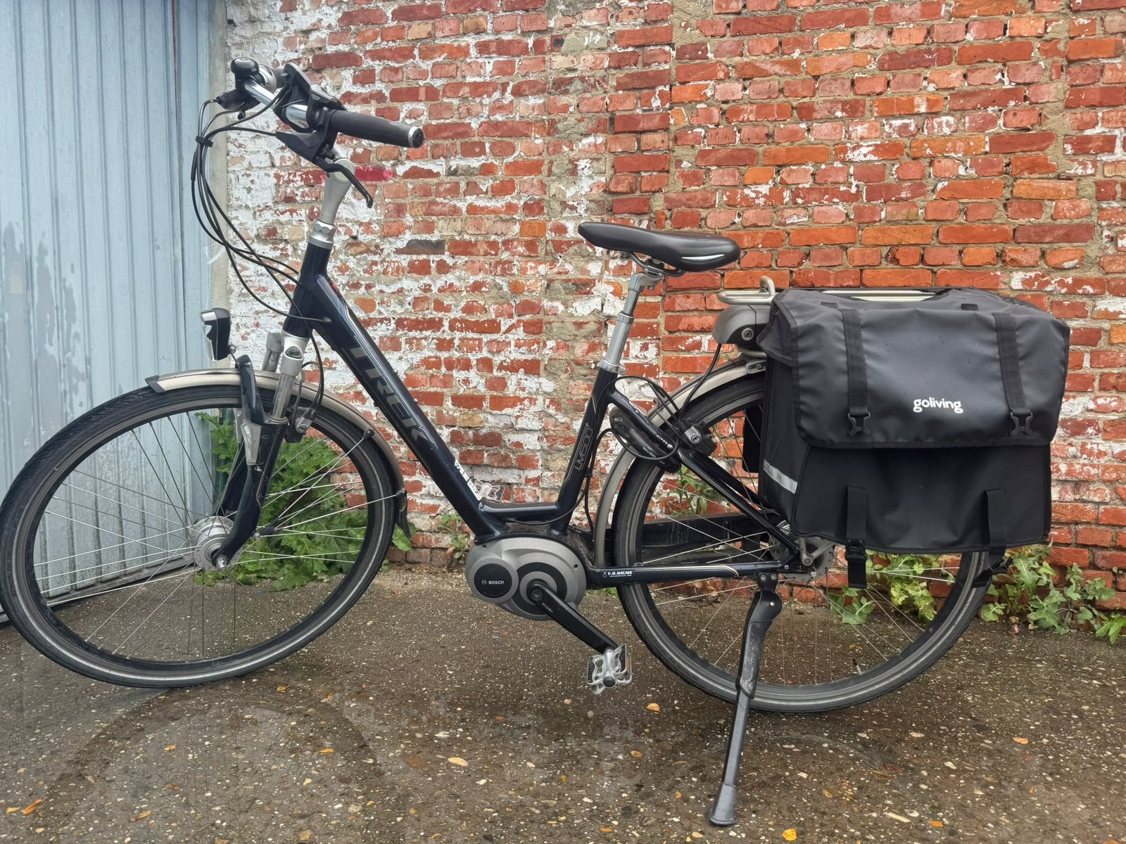 VÉLO ÉLECTRIQUE TREK AVEC MOTEUR CENTRAL BOSCH, Enlèvement, Comme neuf