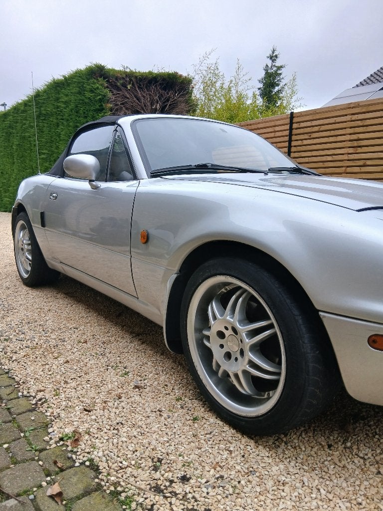 Mooie, mx5 oldtimer!! goede staat., Auto's, Mazda, Bedrijf, MX-5, Benzine, Cabriolet, 2 deurs, Handgeschakeld, Zilver of Grijs