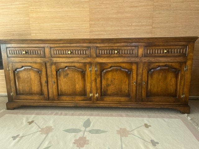 Magnifique buffet en chêne massif, Maison & Meubles, Armoires | Dressoirs, Avec tiroir(s), 200 cm ou plus, Comme neuf, Enlèvement