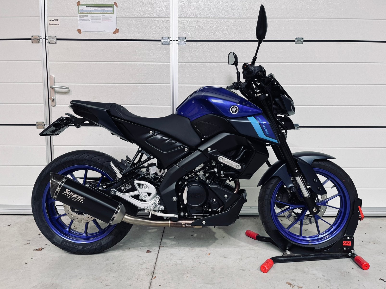Yamaha MT125 2024 | 8108km, Entreprise, Occasion, Jusqu'à 11 kW, Permis Moto A1 minimum