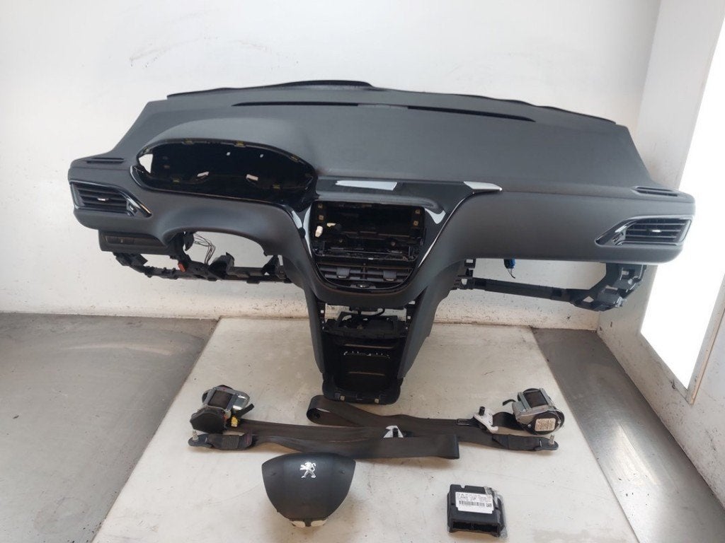 ENSEMBLE AIRBAG + TABLEAU DE BORD 208 I (CA / CC / CK / CL), Autos : Pièces & Accessoires, Kontakt-peugeot@peugeot.com, Utilisé