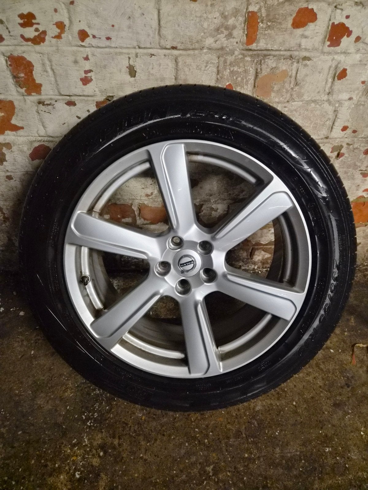 Volvo XC90 20” velgen met Pirelli banden – set van 4, Auto-onderdelen, Banden en Velgen, Ophalen, Gebruikt, 275 mm, Banden en Velgen