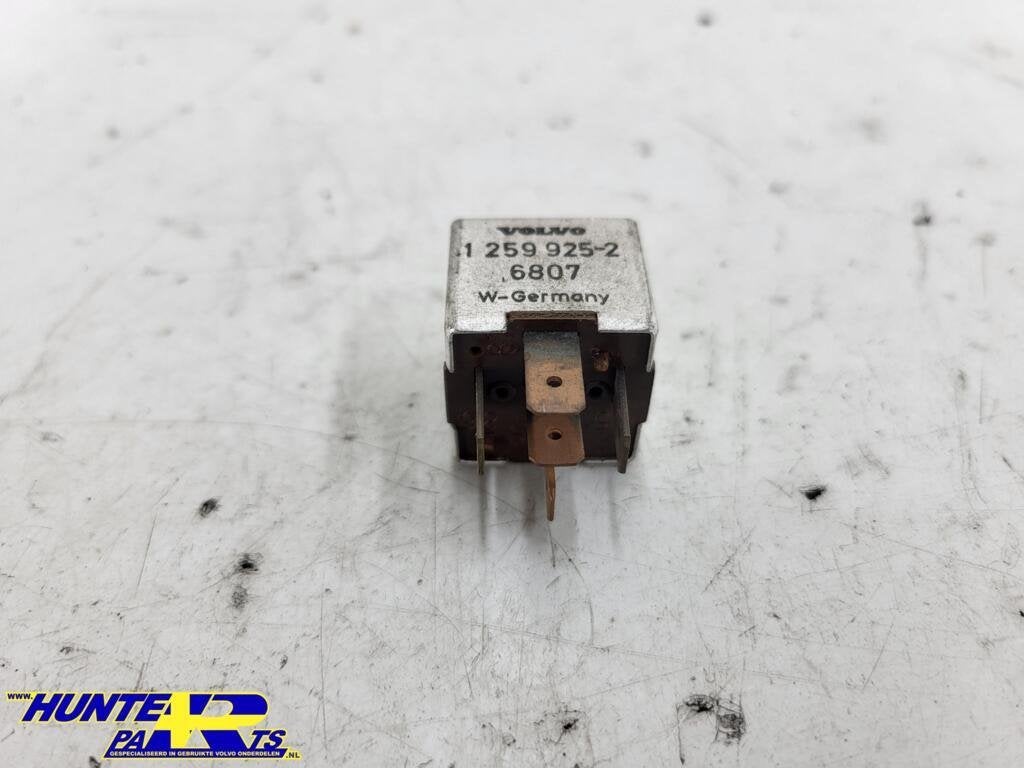 Relais Volvo 850 ('91-'96) 1259925, Enlèvement ou Envoi, Volvo, Volvo, Utilisé