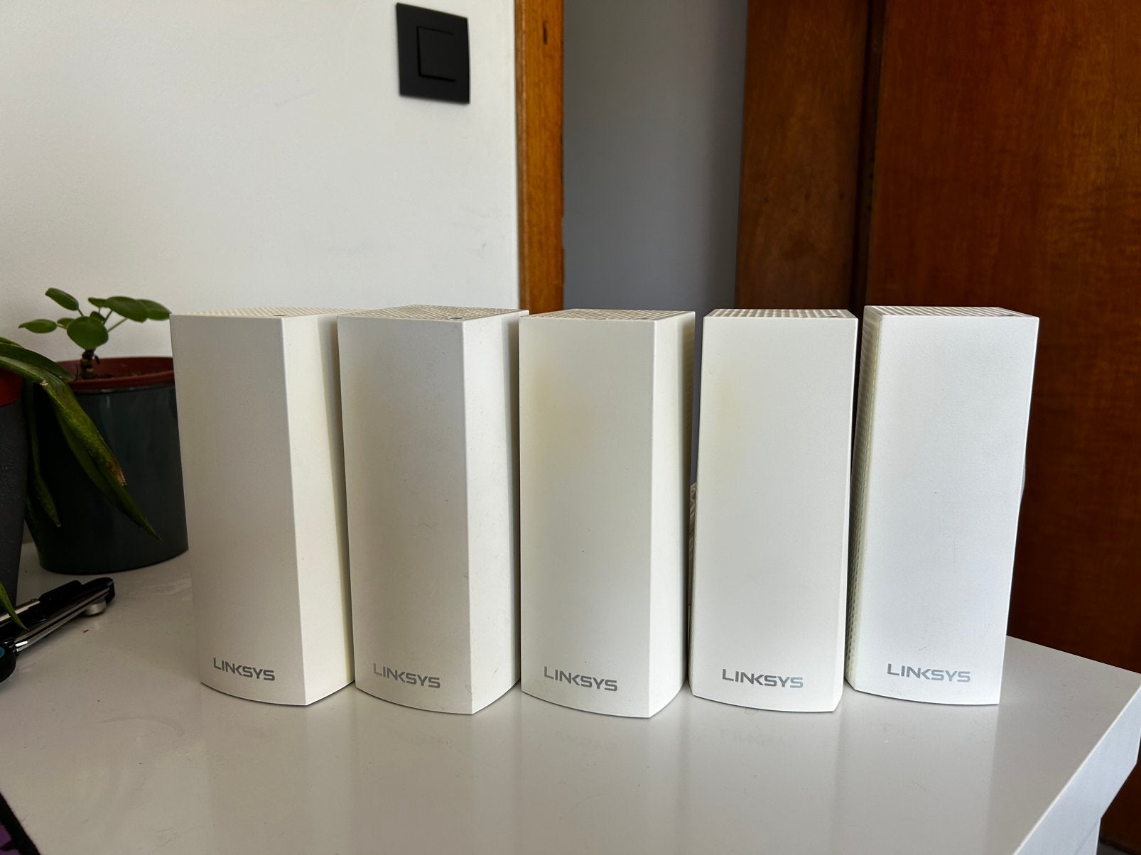 5x linksys Velop 6 WHW03 V2 incl. originele adapters., Ophalen of Verzenden, Zo goed als nieuw