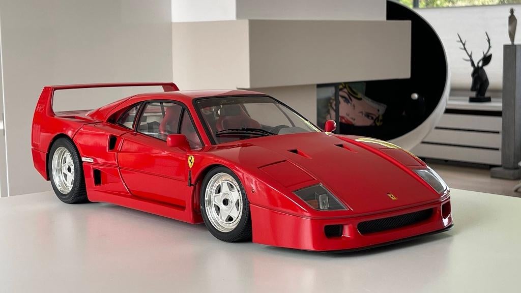 FERRARI F40 POCHER Rivarossi 515 Pcs. Cod.K55 1:8, Hobby en Vrije tijd, Ophalen of Verzenden, Gebruikt, 1:5 t/m 1:8, Auto