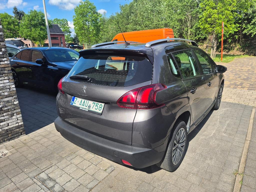 Peugeot 2008 1.2benzine 2019 AC Navi Cruise Control GARANTIE, Voorwielaandrijving, 1199 cc, 5 deurs, 3 cilinders