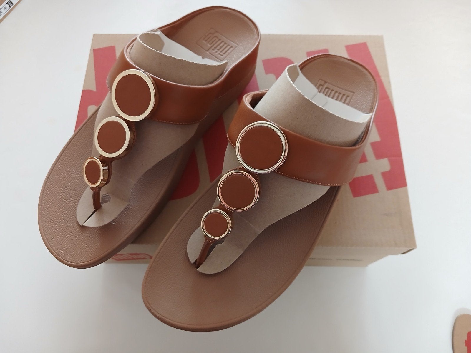 Fitflop teenslippers mt 41 Nieuw, Bruin, Instappers, Nieuw, Ophalen of Verzenden