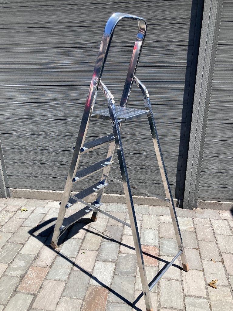Aluminium Huishoudtrap 5 Treden – Platform 108 cm, Doe-het-zelf en Bouw, Ladders en Trappen, Ophalen, Gebruikt, Trap, Opvouwbaar of Inschuifbaar