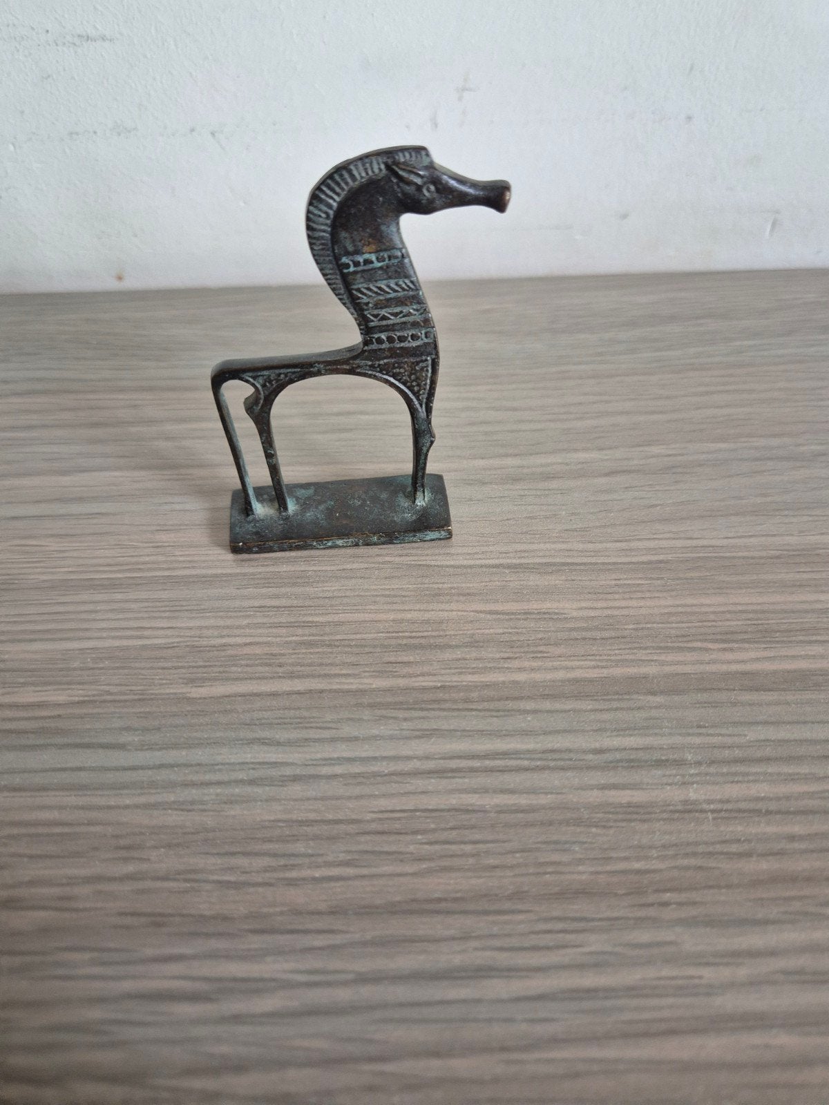 Oud-Grieks miniatuur bronzen paard, Ophalen