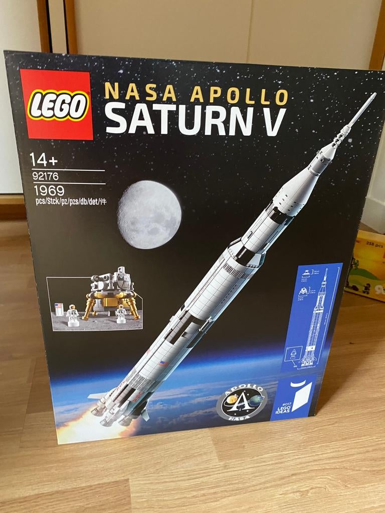 Lego 92176 Nasa Apollo Saturn V nieuw, Enlèvement ou Envoi, Neuf, Ensemble complet, Lego