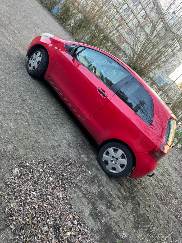 Toyota yaris 1.3 vvt 2006  365000 km, Auto's, Particulier, Te koop