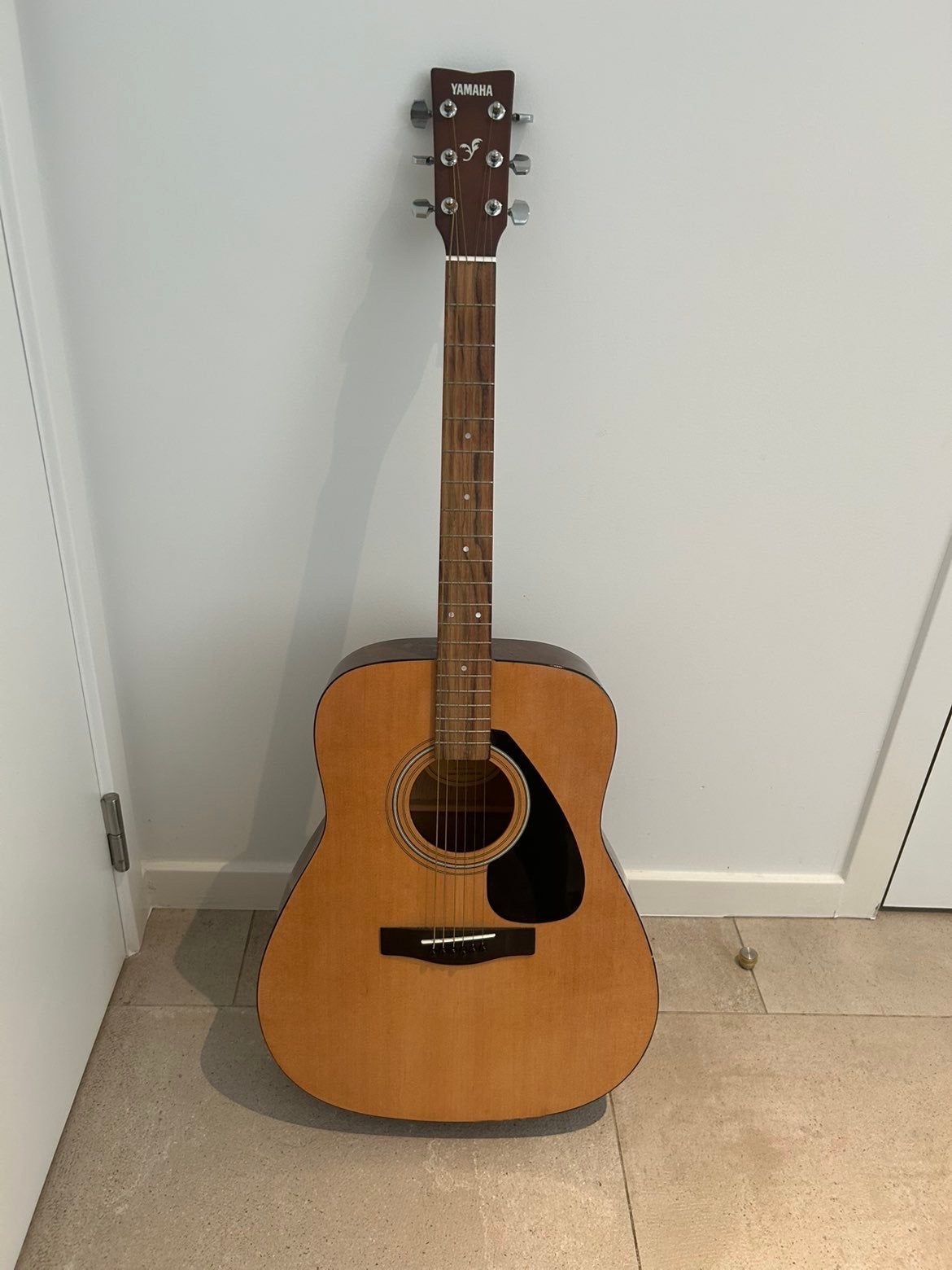 Guitare YAMAHA F310P, Musique & Instruments, Instruments à corde | Guitares | Acoustiques, Enlèvement, Comme neuf