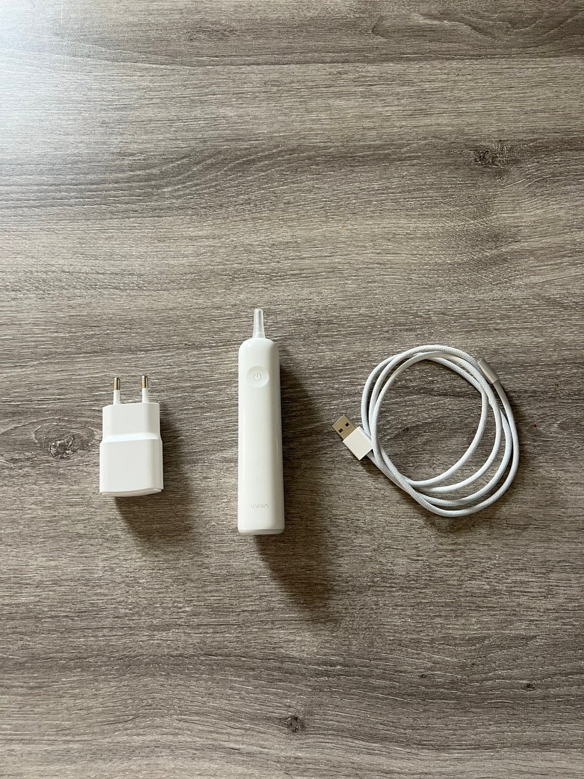 Brosse à dents électrique Laifen - non utilisée, Enlèvement, Comme neuf