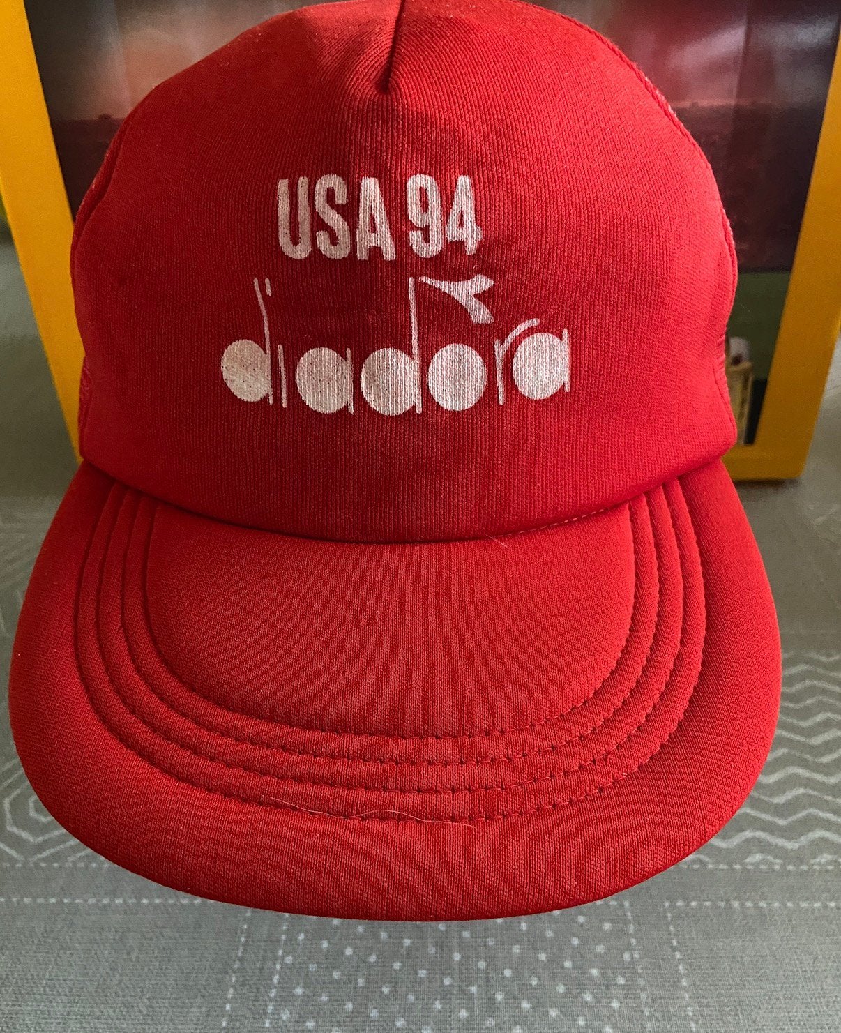 Diadora usa 1994 cap rode duivels, Enlèvement ou Envoi, Comme neuf, Casquette ou Bonnet