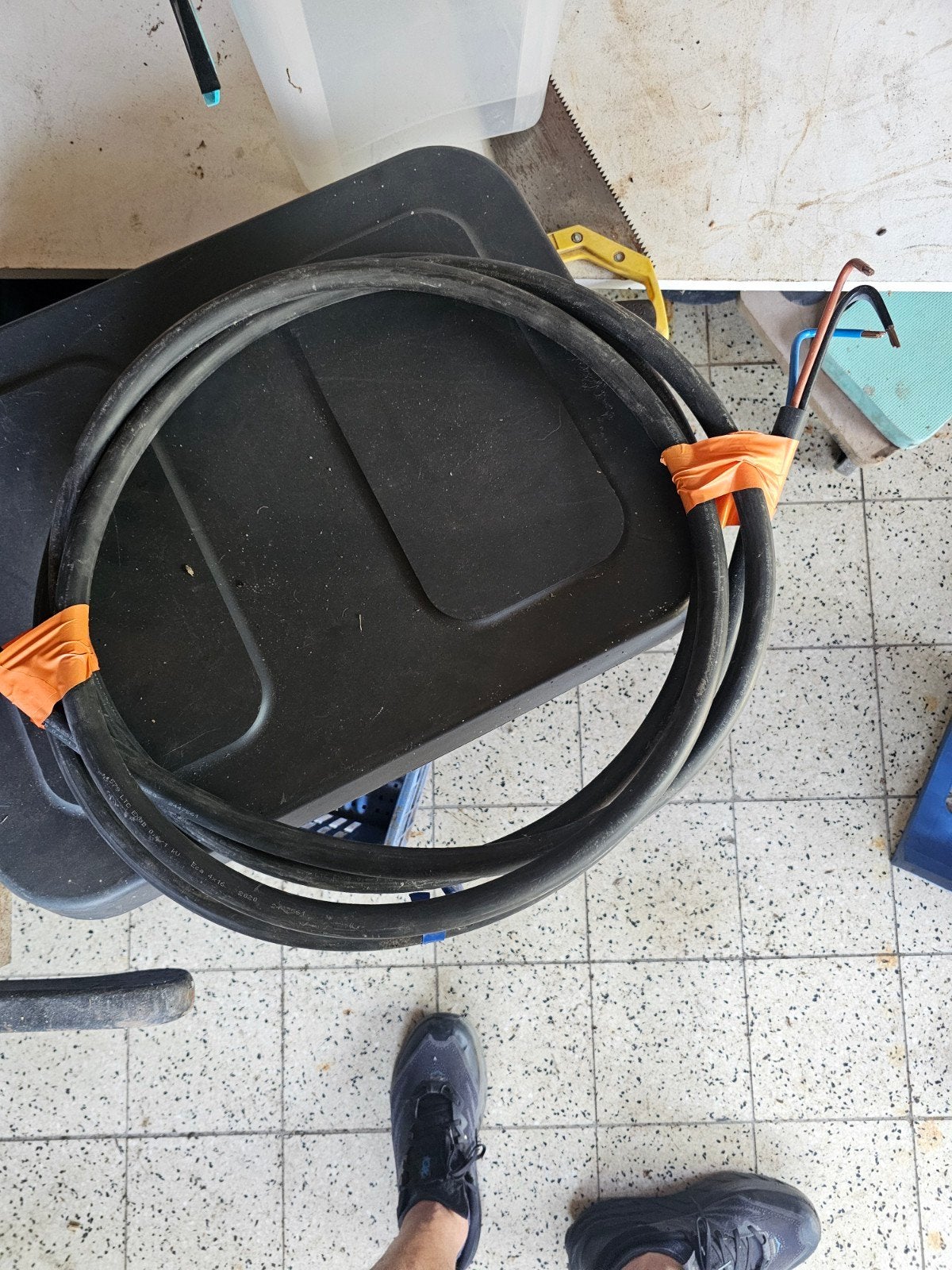 Zware kabel EXVB 0,6/1KV 4X16, Enlèvement
