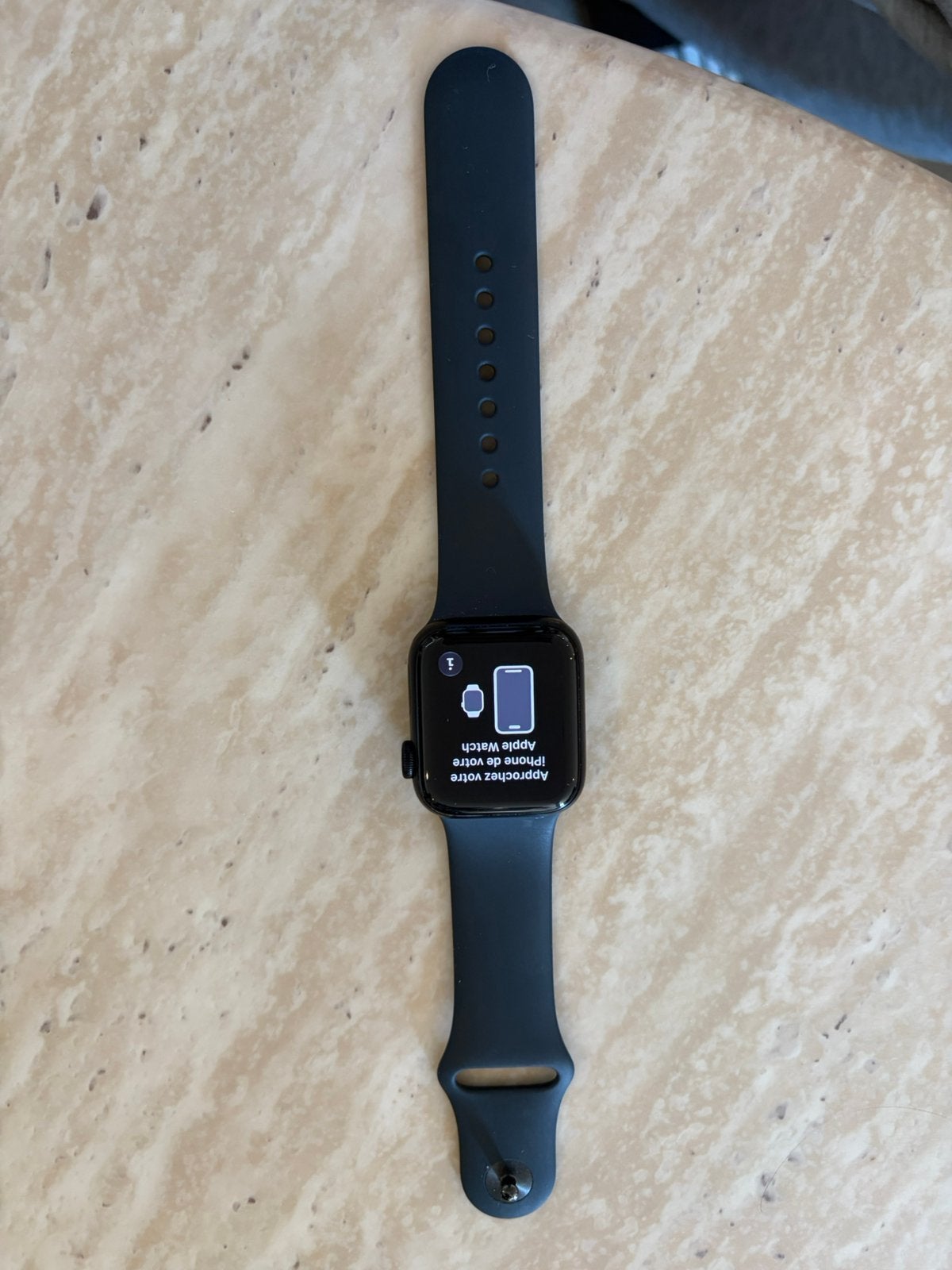 Apple Watch SE 3, Étanche, IOS, Comme neuf, Enlèvement