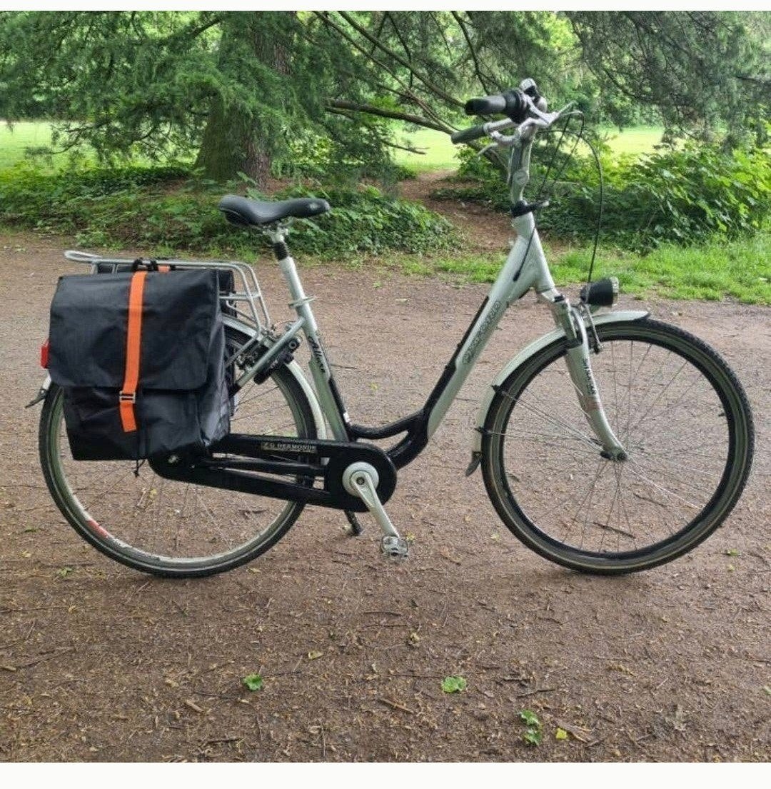 Damesfiets Oxford met axa slot in goede staat!, Ophalen