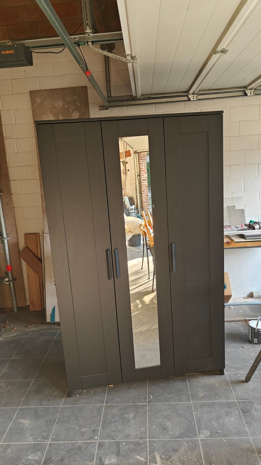 Kleerkast h191 b117 d50 (gratis op te halen), Ophalen