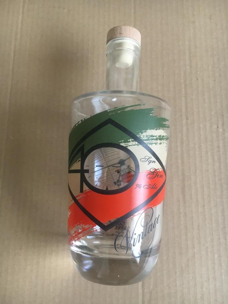 Lege fles gin - Farewell Seaking 2019 - 40 Sqn., Enlèvement, Utilisé, Autres types