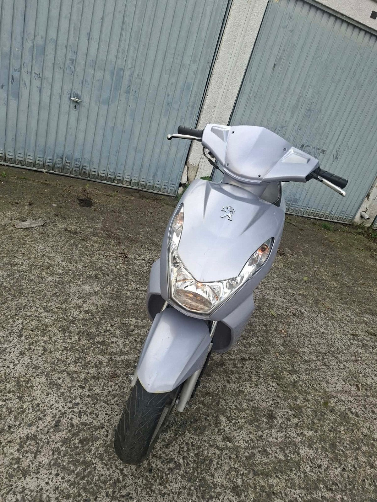 Peugeot kisbee, Fietsen en Brommers, Ophalen of Verzenden