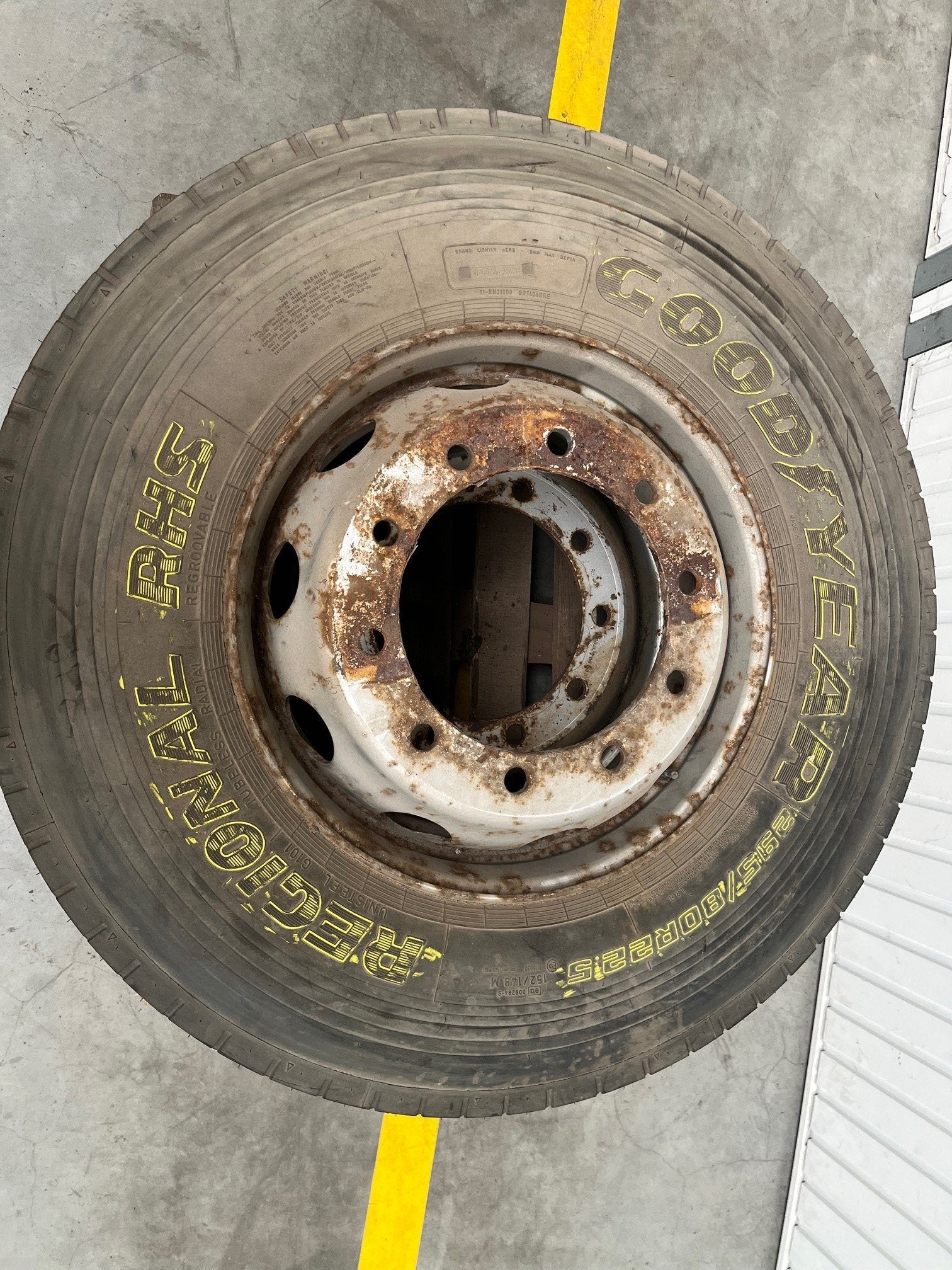2stuk nieuw band + velg, Gebruikt, Overige merken, Overige Auto-onderdelen