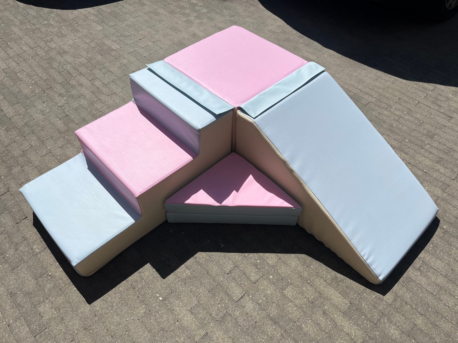 Speelset in foamblokken met trap en glijbaan, Ophalen, Zo goed als nieuw