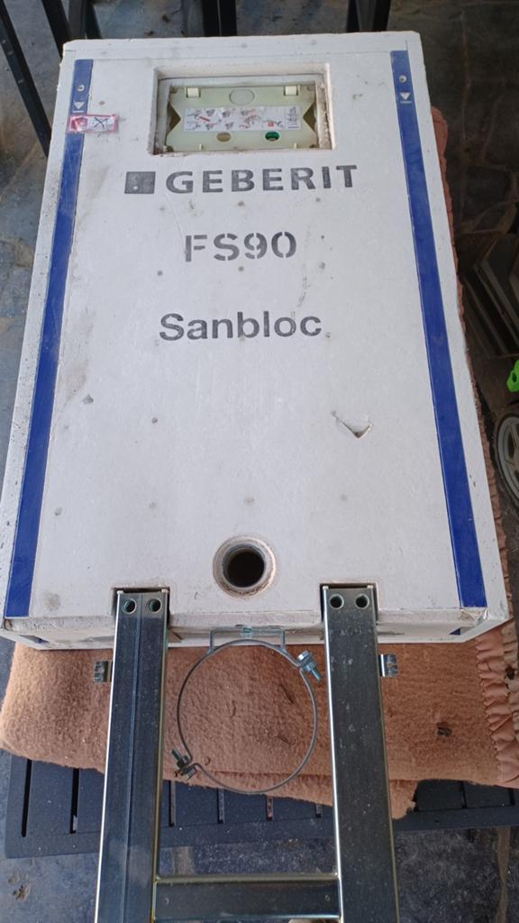 Wc blok Geberit, Doe-het-zelf en Bouw, Sanitair, Ophalen, Nieuw, Toilet