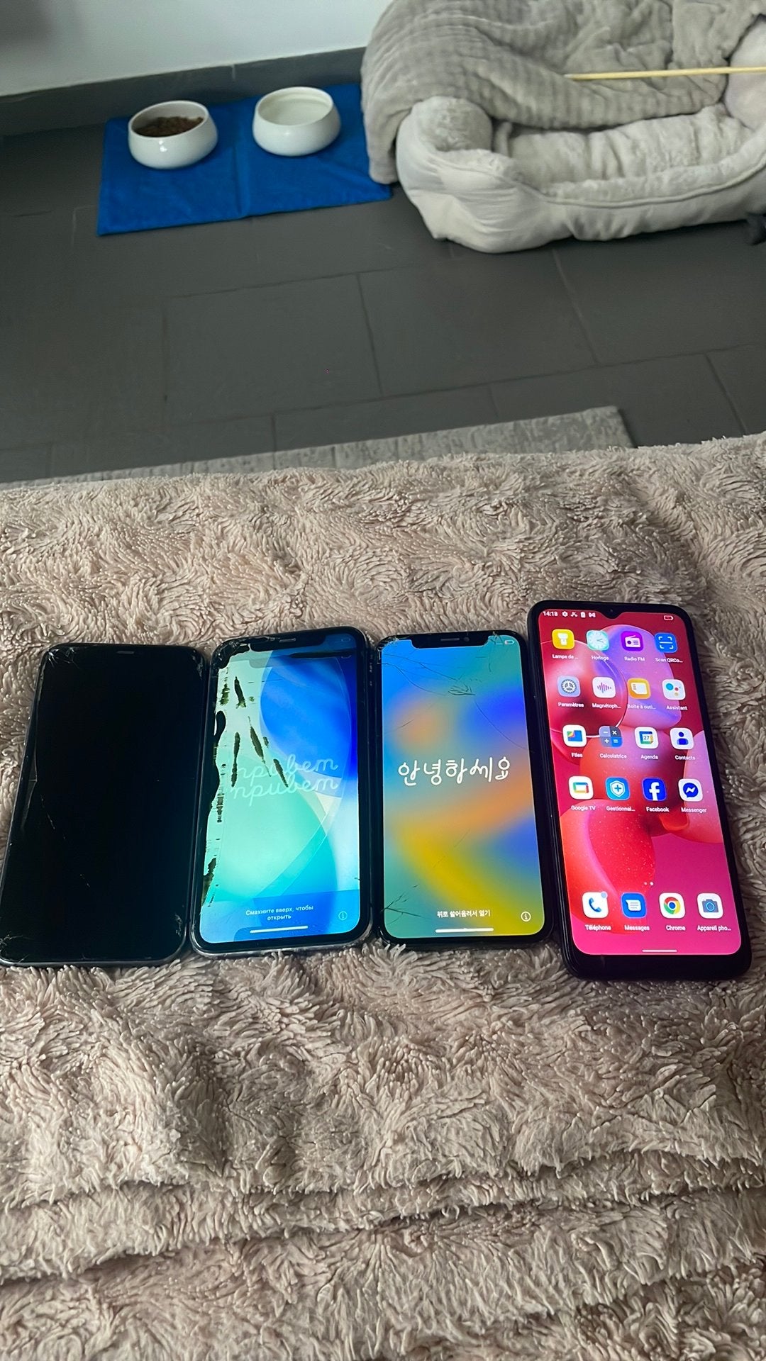 Iphone 11, Telecommunicatie, 0 %, 64 GB, Zonder simlock, Niet werkend