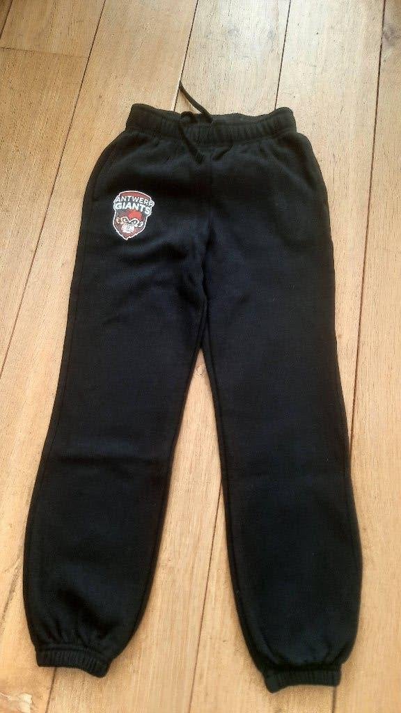 Antwerp Giants trainingspak & short,shirt & t-shirt 7-8jaar, Sport en Fitness, Basketbal, Ophalen of Verzenden, Zo goed als nieuw