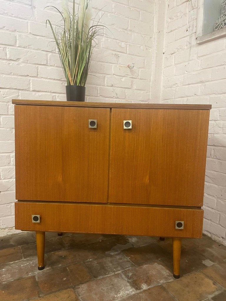 Mid Century kastje, Ophalen, Mid century, Zo goed als nieuw, Overige houtsoorten
