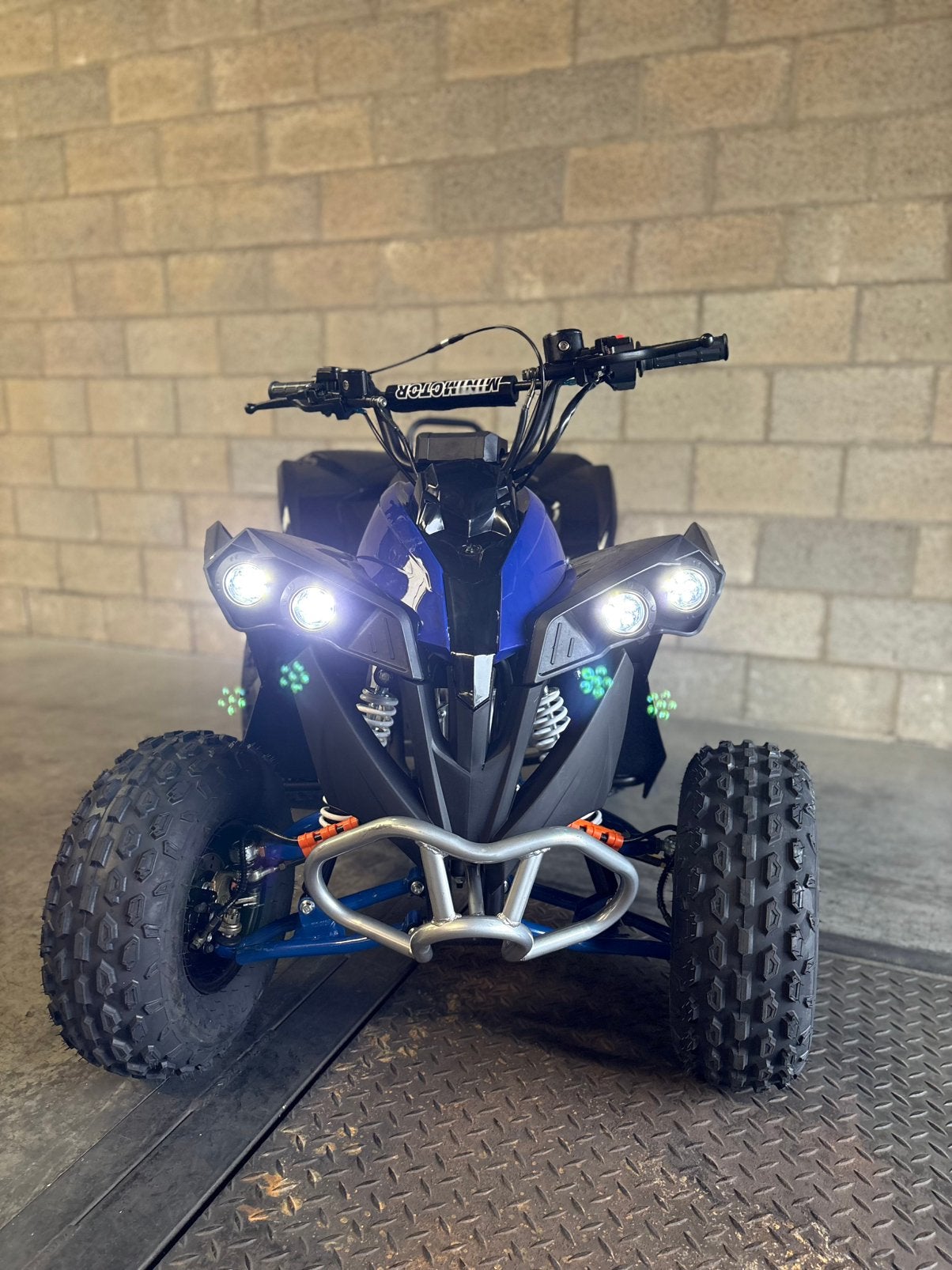 Quad 125cc 4takt, 125 cc, 11 kW of minder, 1 cilinder
