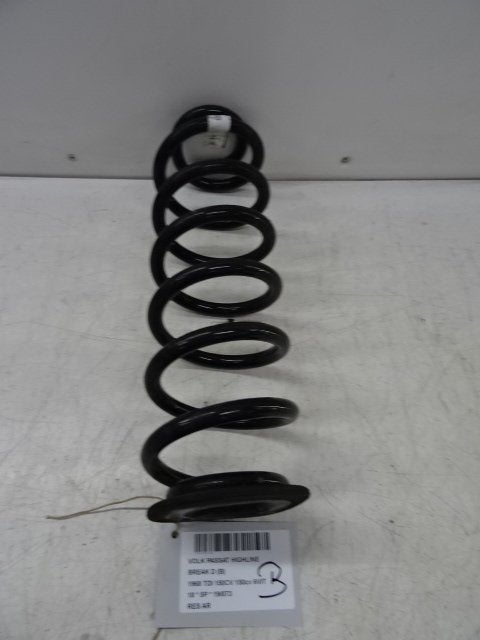 RESSORT DE SUSPENSION ARRIERE Passat Variant (3G5), Volkswagen, Mevr. I. Hauben, Utilisé, Rue de l'Espoir 34 34
4030  GRIVEGNÉE, BE