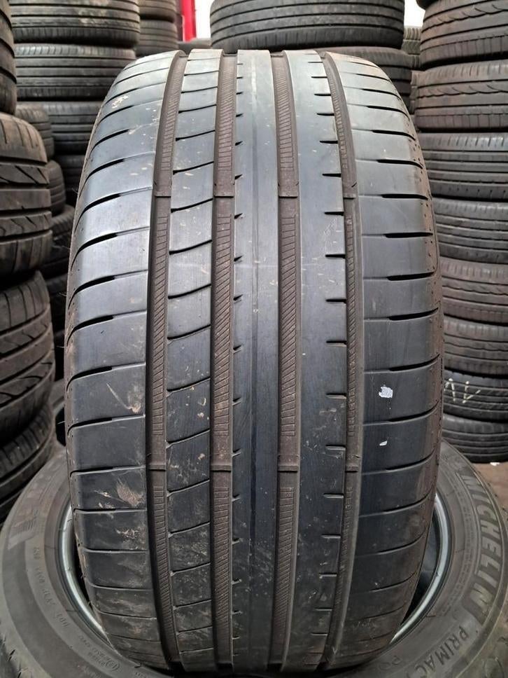 2554018 255/40/18 255/40r18 été Runflat 2023, Enlèvement
