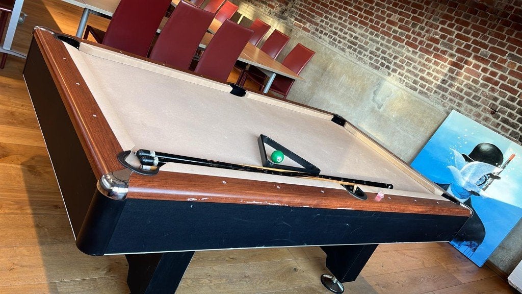 Biljarttafel, Sport en Fitness, Ophalen