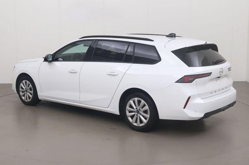 Opel Astra Sports Tourer turbo edition 110, Auto's, Gebruikt, 1199 cc, Overige bekleding, Wit