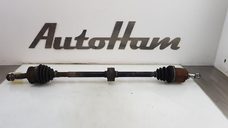 AANDRIJFAS RECHTS VOOR Almera Tino (V10M) (|39100BU010|), Auto-onderdelen, Gebruikt, Nissan